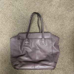 Coach Leather Tote Bag in Mauve